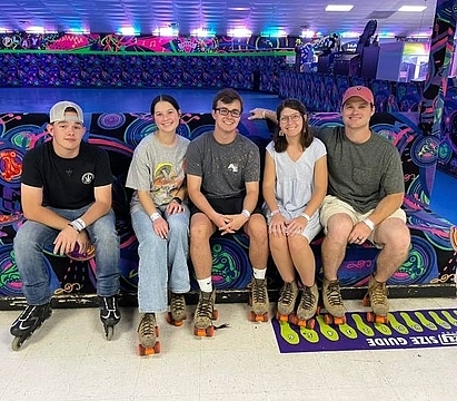 Is Skate-N-Play in Valdosta a Good Family Tradition Spot?